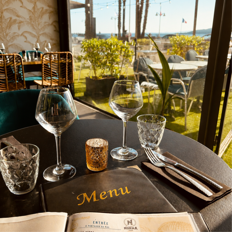Nonna Restaurant - la Basilique Notre-Dame de la Victoire -  Restaurant Saint Raphael - Restaurant Saint Raphaël - Restaurant St Raphael  - Restaurant Promenade des Bains - Restaurant à St Raphael